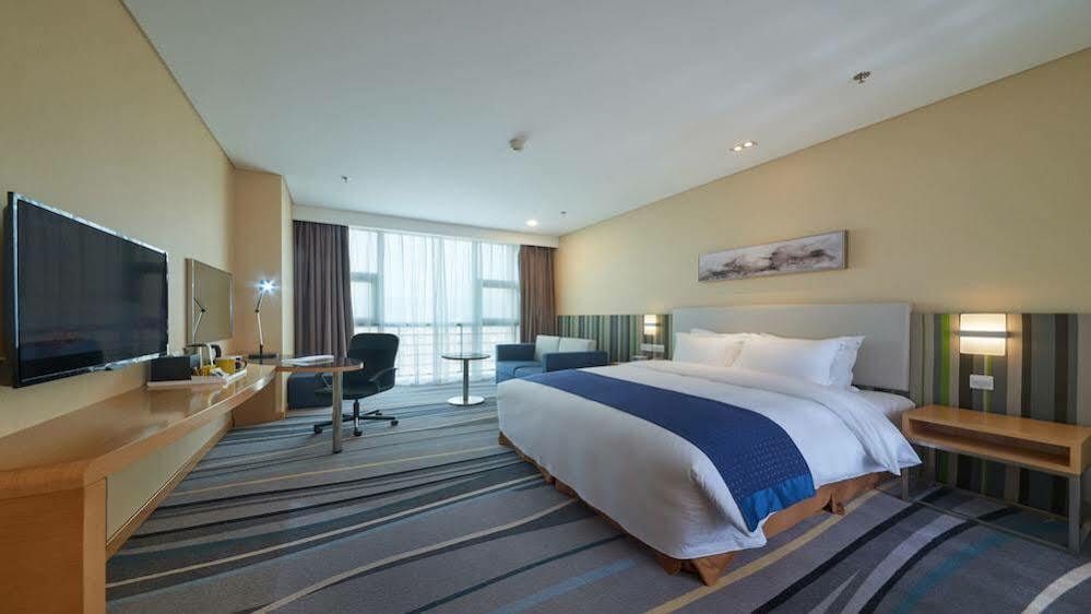 Holiday Inn Express Baoji City Centre By Ihg Bagian luar foto